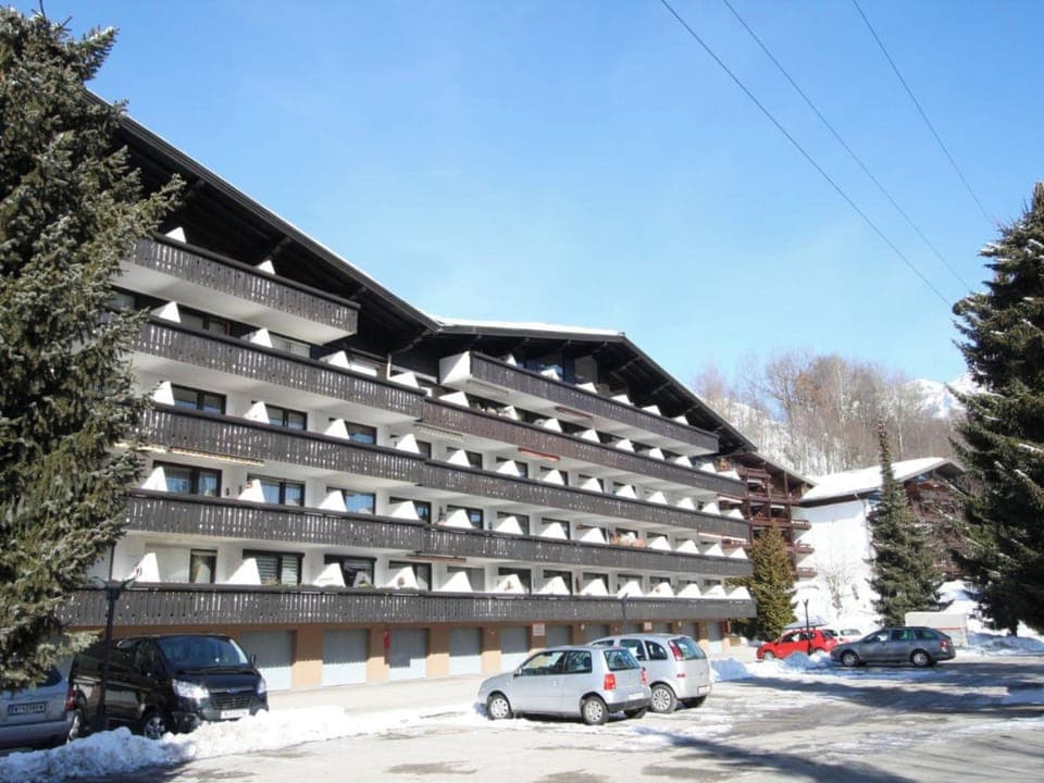 Holiday Home Exterior [winter]