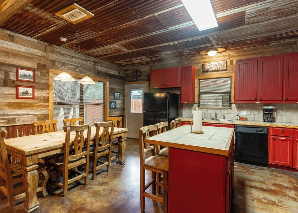 Kitchen and dining area view