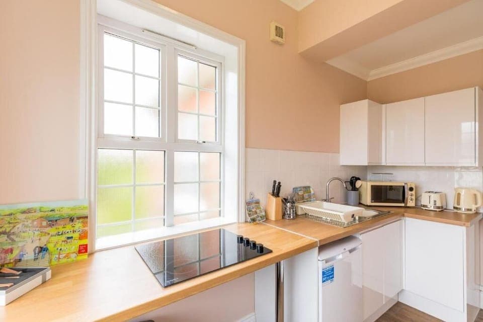 Redwings Sanctuary Rooms, Fritton - Host & Stay