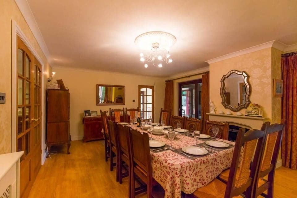 Four Seasons, Norwich - Host & Stay