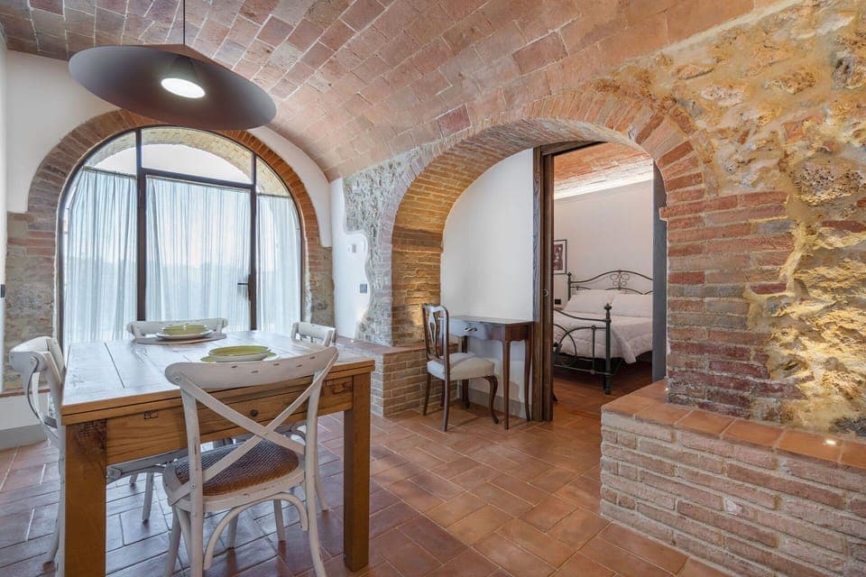 Autumn, Kitchen, Living Room, Spring, Summer