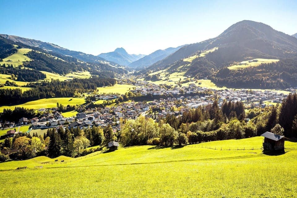 Surroundings [summer] (1-5 km)