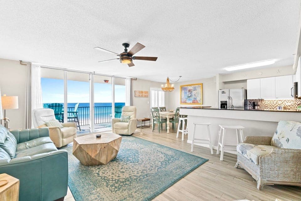 Beach Views - Smart TV & Cable - Sleeper Sofa