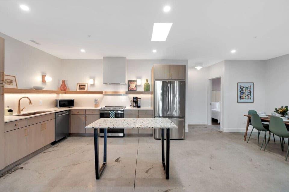 Kitchen Right