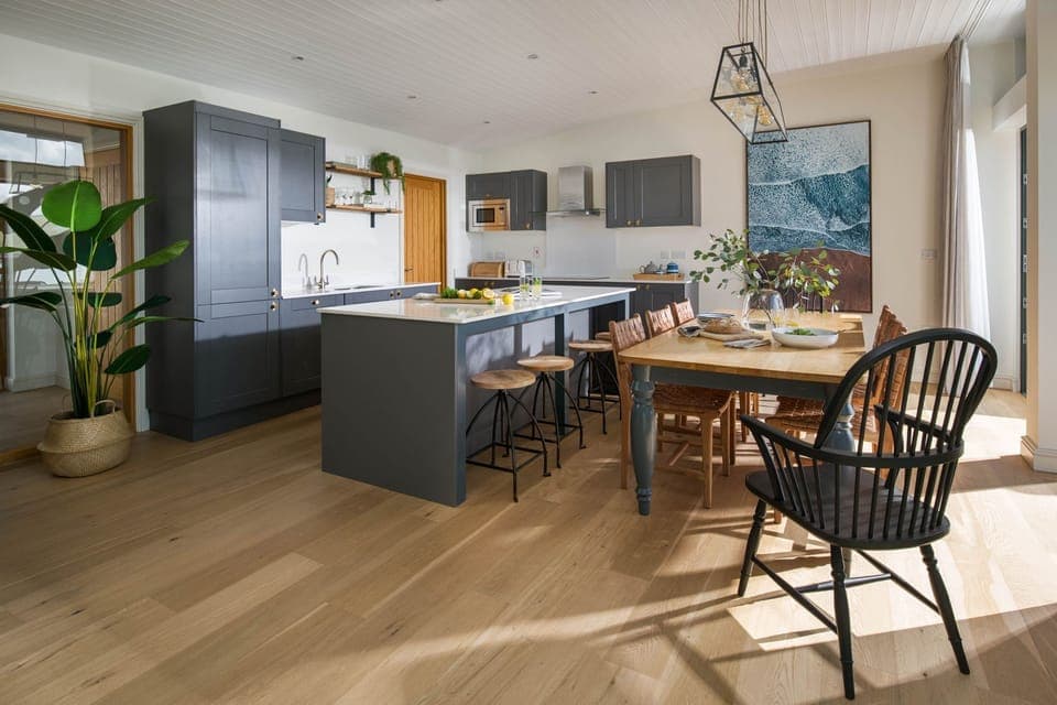 Dining room, Buryan, The Village, Watergate Bay, Cornwall, self catering with Beach Retreats.