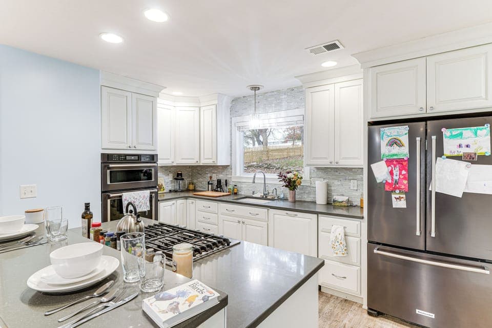 Kitchen | Single-Story Home | Central A/C & Heat