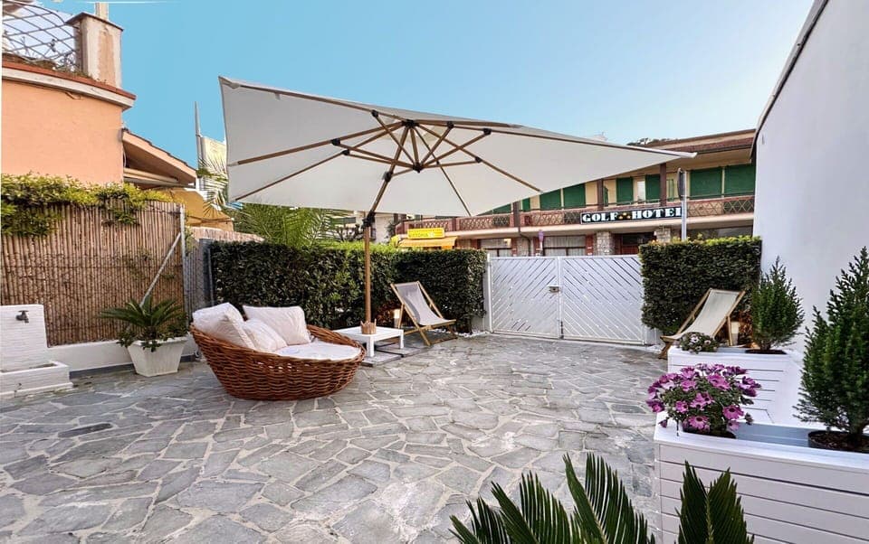 Autumn, Building Exterior, Spring, Summer