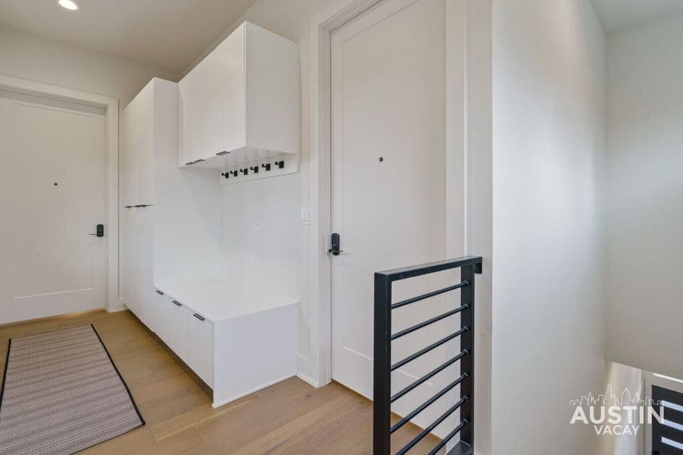 A stylish and functional entryway to welcome you home. Perfect for keeping your belongings organized and your home clutter-free.