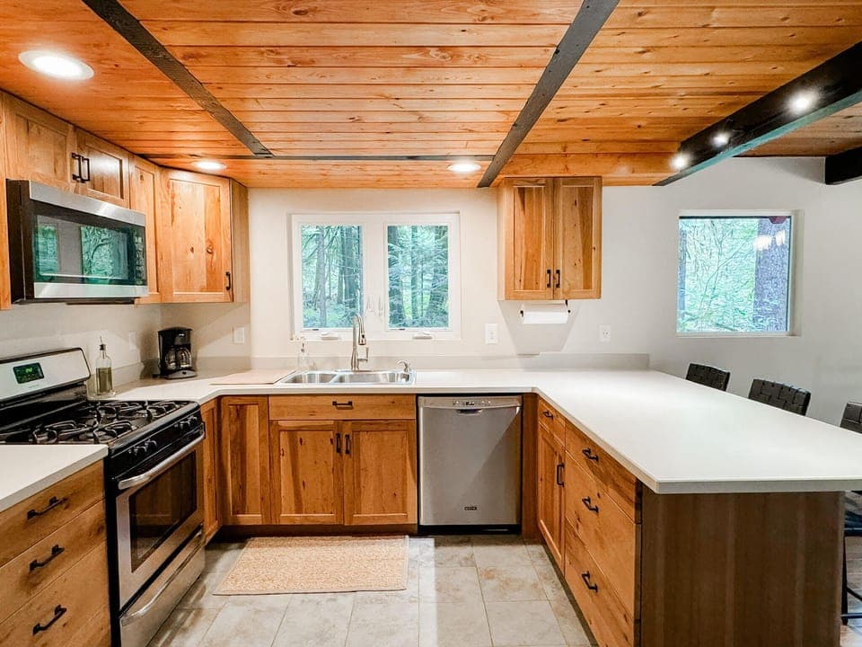 Fully stocked kitchen