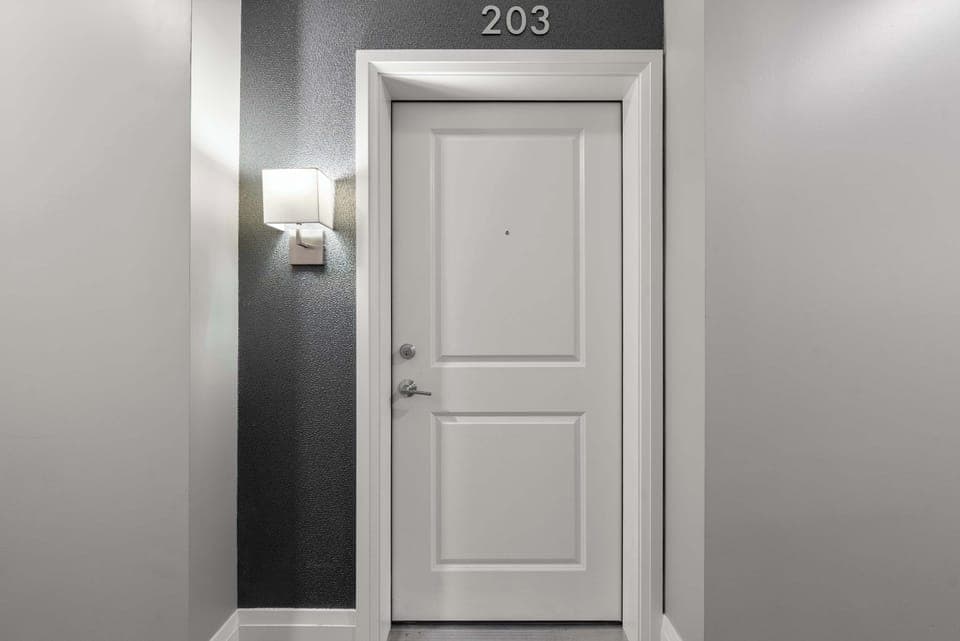 Welcome to Bridge Park Luxe!