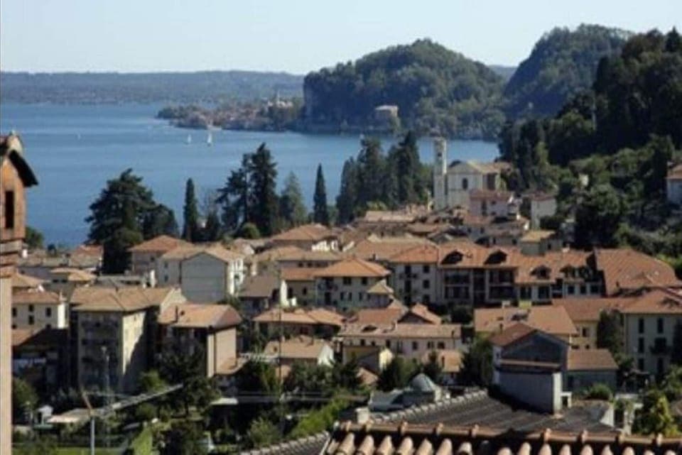 Surroundings [summer] (1-5 km)