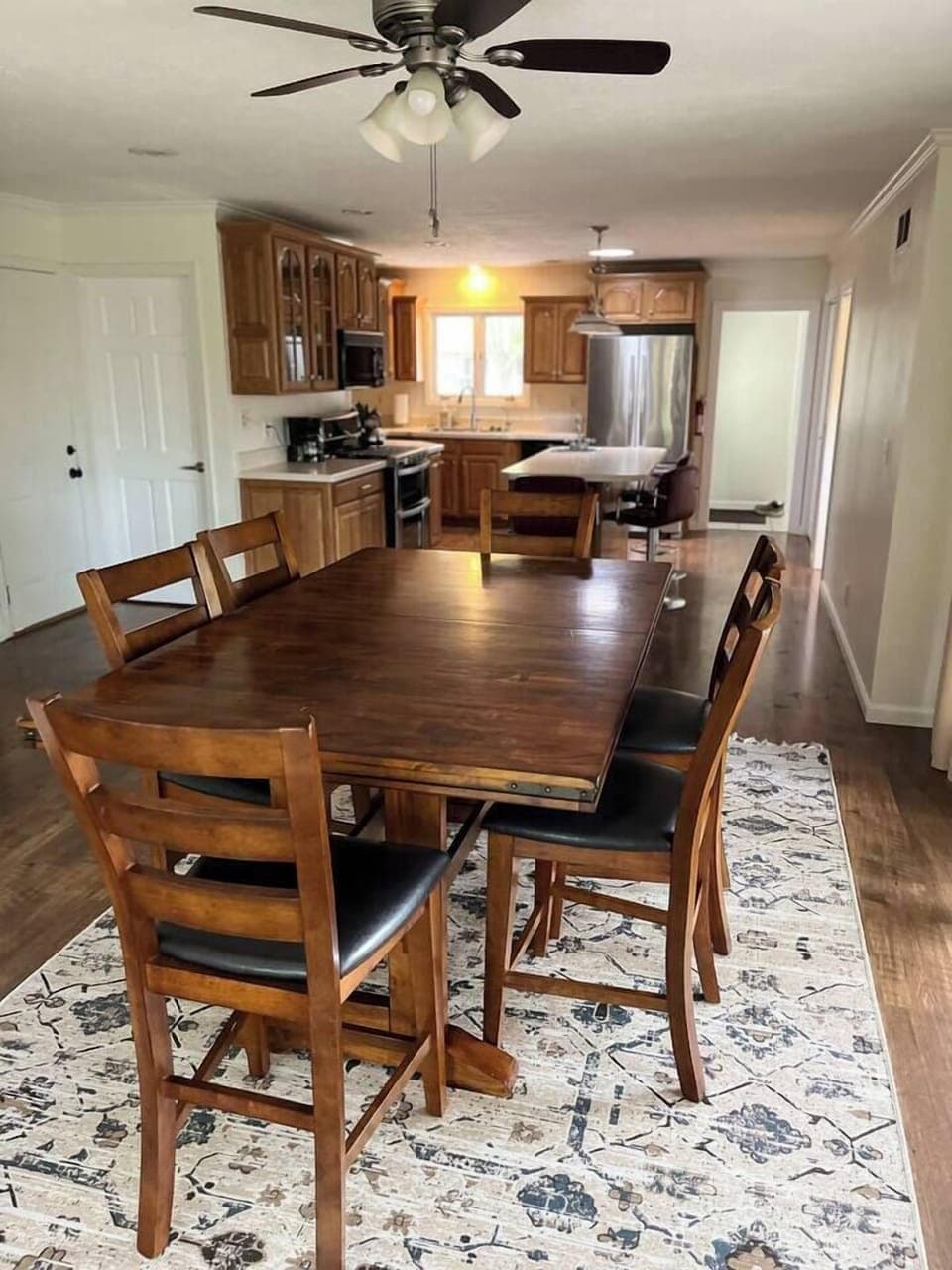 Table extends