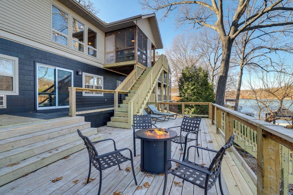 Bella Vista Vacation Rental | 4BR | 3.5BA | 2,500 Sq Ft | 2 Steps Required