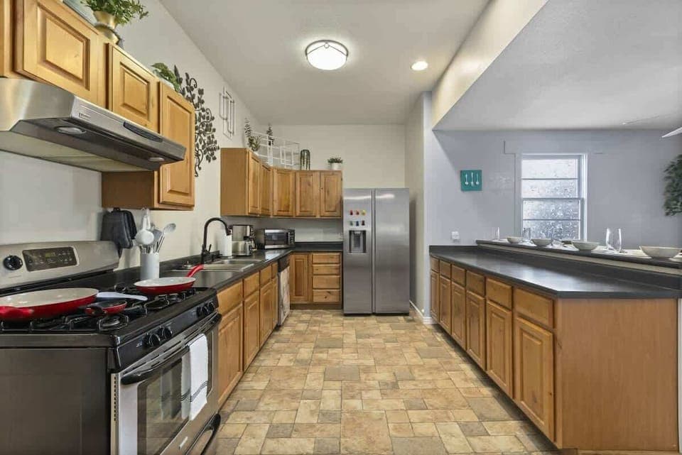 Fully stocked kitchen