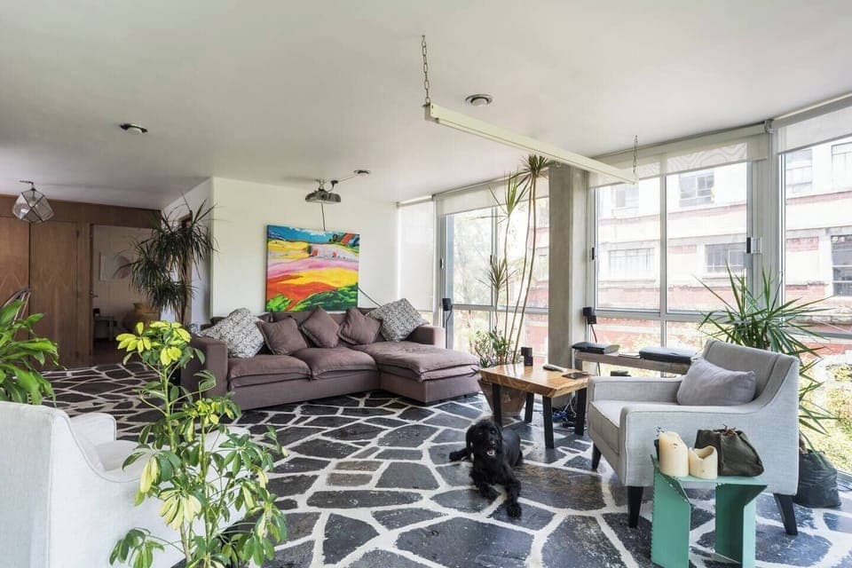 E98f9a85 93f4 4ccb bfa4 b130693a1db4