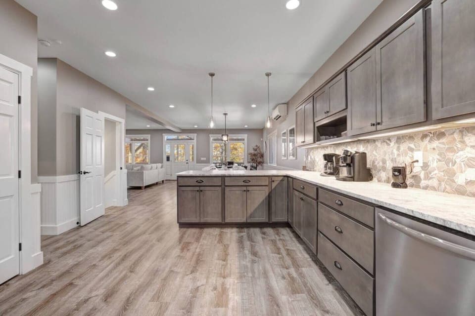 Full Kitchen with stainless steel appliances