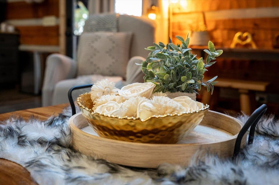 Unique cabin decor that bring character to every room.