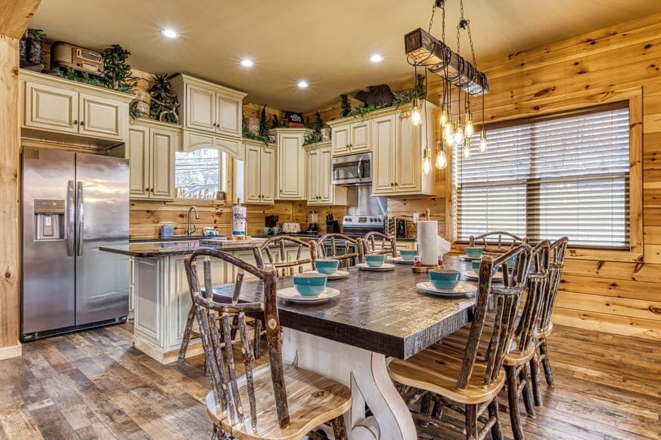 Smoky Mountain Vacation Rental “The Manor at Burg Hill” – Dining area and fully furnished kitchen