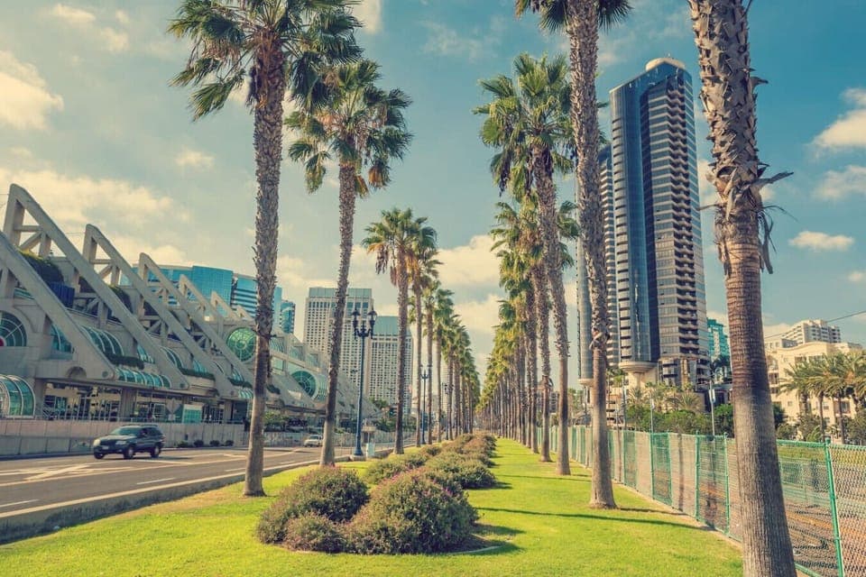 Just 10 minutes to the convention center