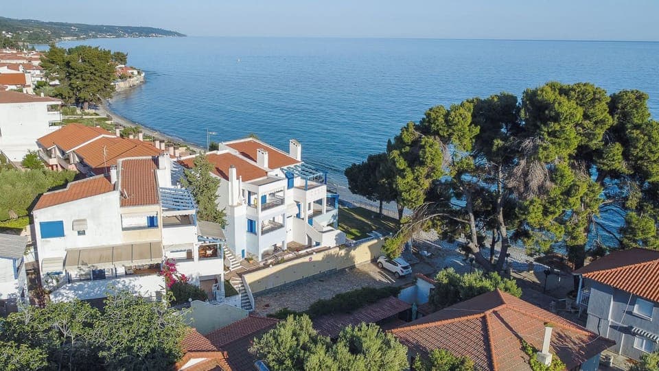 Serenity Beach Front Maisonette, Mola Kaliva (47)