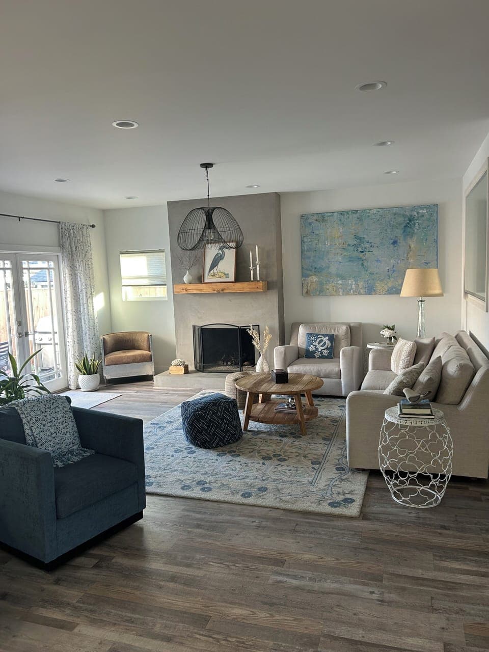 Spacious Living Room with Gas Fireplace