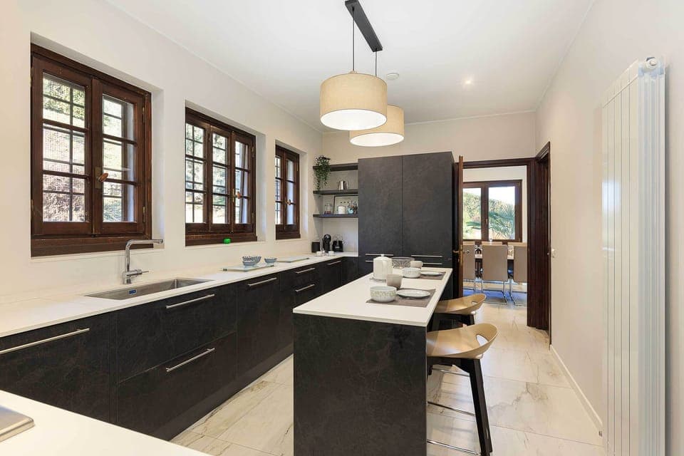 Villa Mirella - Dagnente, Lake Maggiore - NORTHITALY VILLAS Vacation rentals