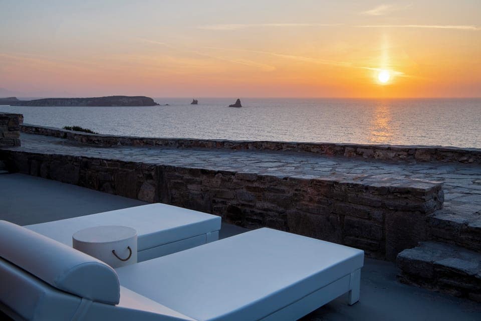 Luxury living overlooking the Aegean Sea_