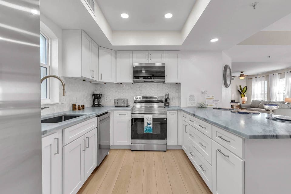 Remodeled kitchen with plenty of room for cooking.