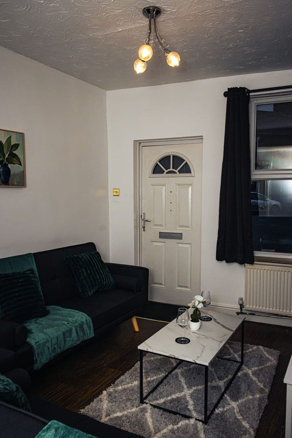 Living Room / Lounge