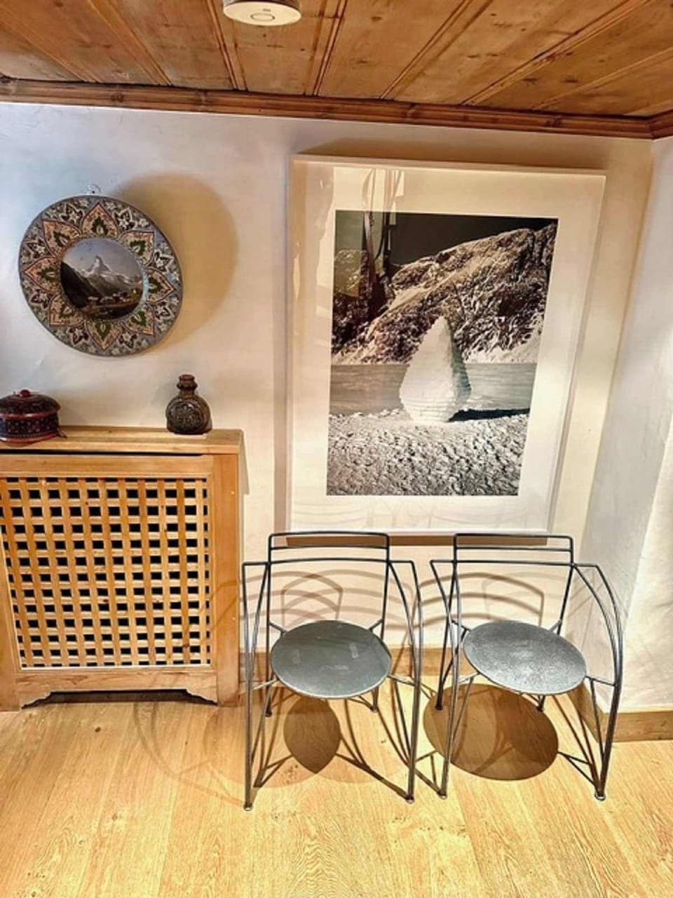 sweet corner with beautiful art pieses