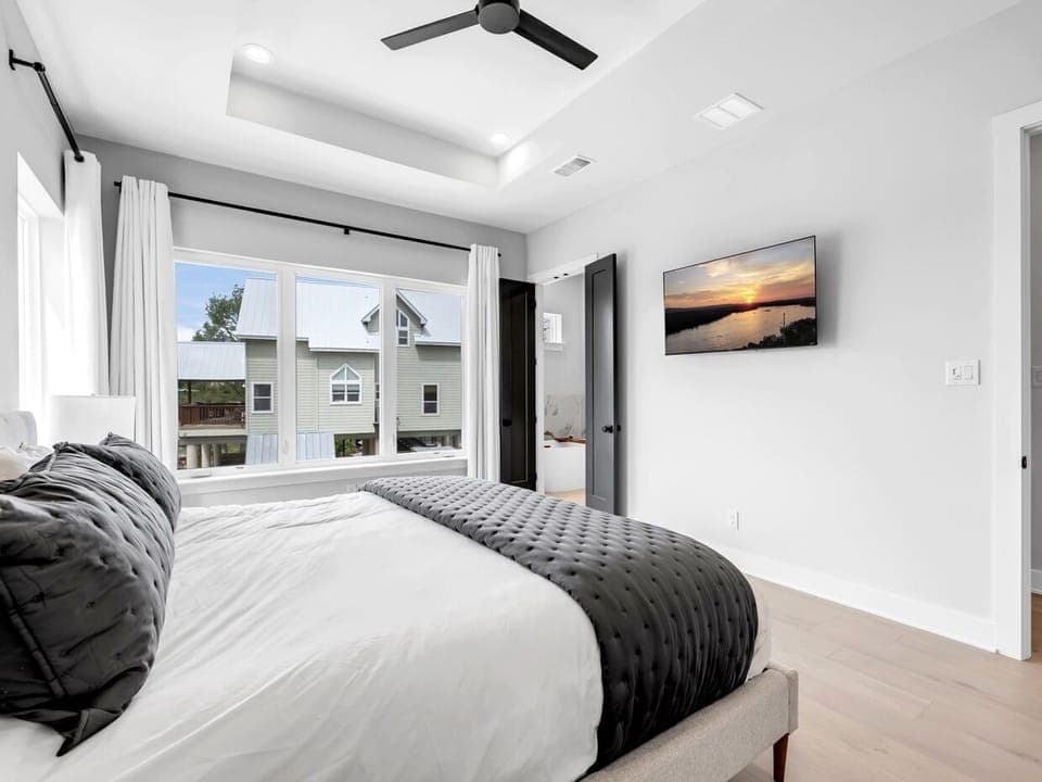 Second Level Master with King Bed