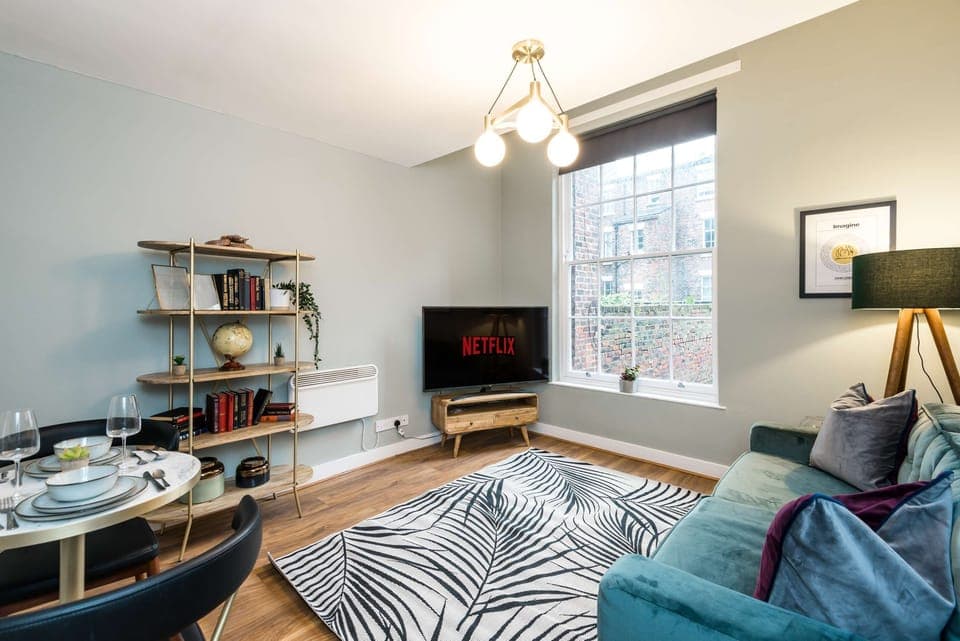 Canning Quarters I and II, Liverpool - Host & Stay