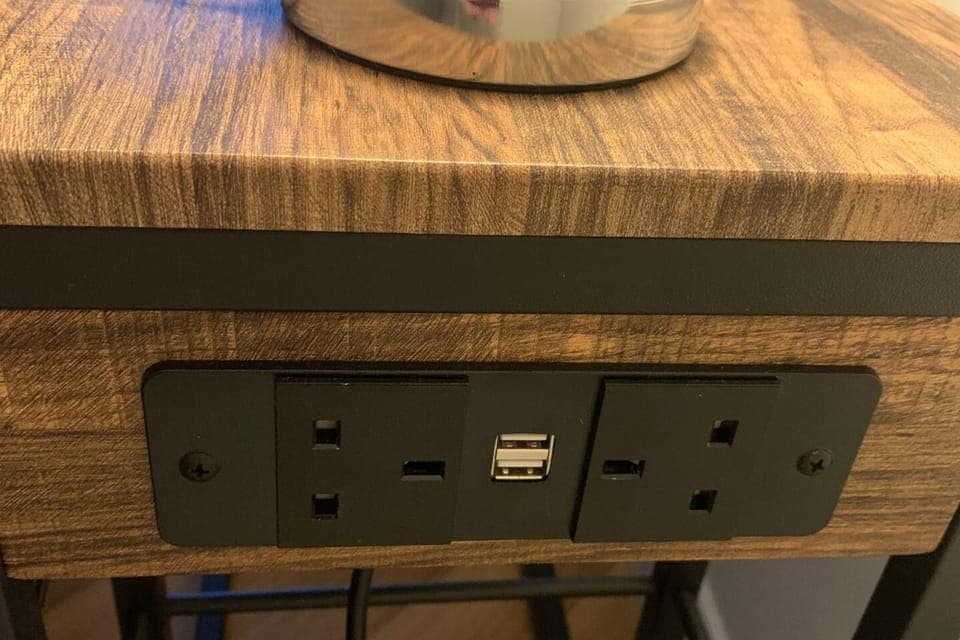 Usb ports - very handy
