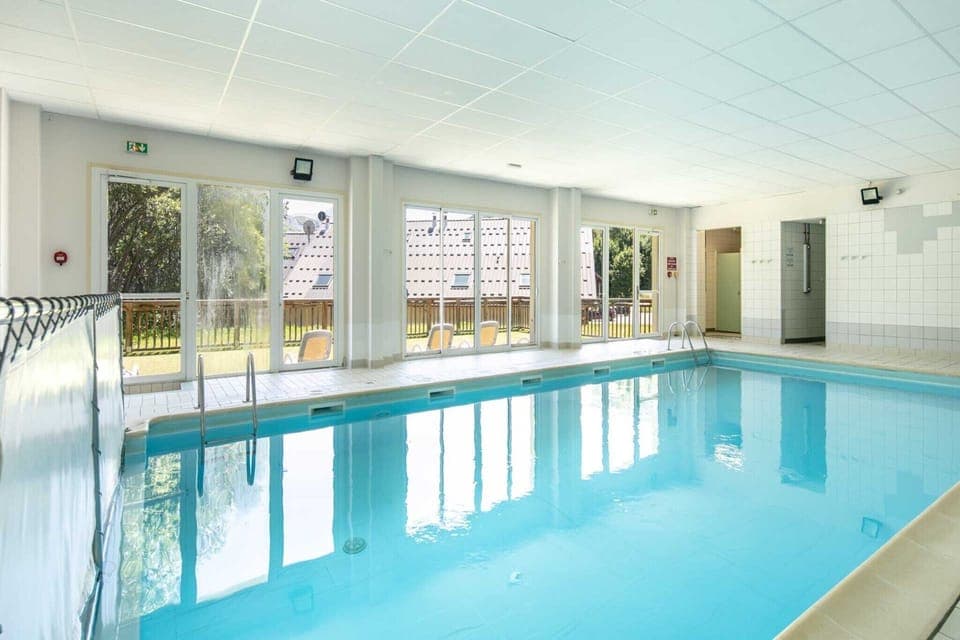 Holiday Home Swimming Pool