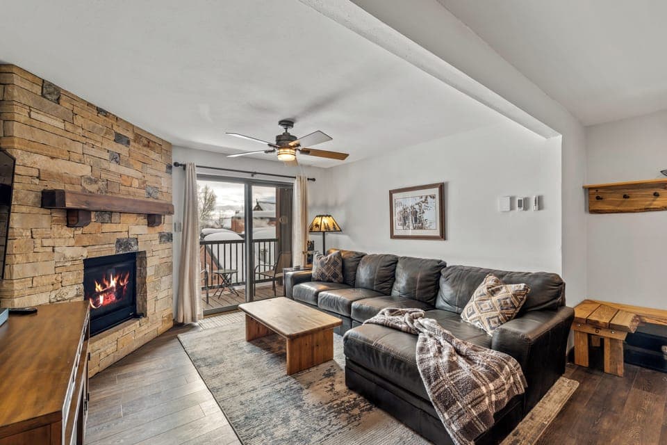 Timber Run Living Area