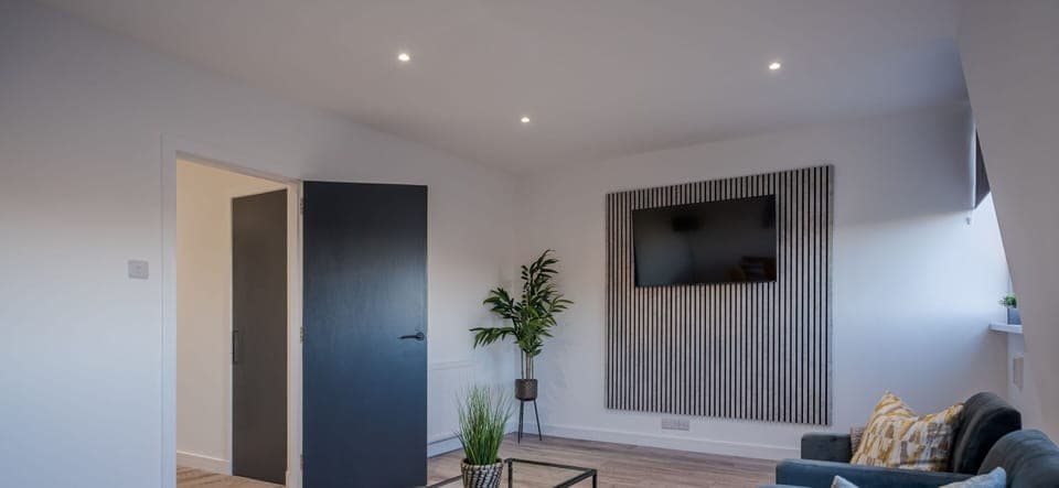 Living Room / Lounge