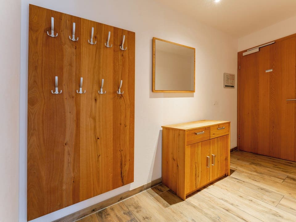 Entrance / Reception