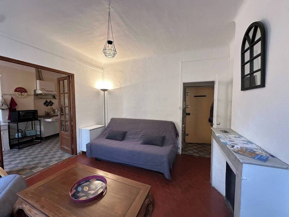 living room, table, TV, desk, convertible sofa (1)