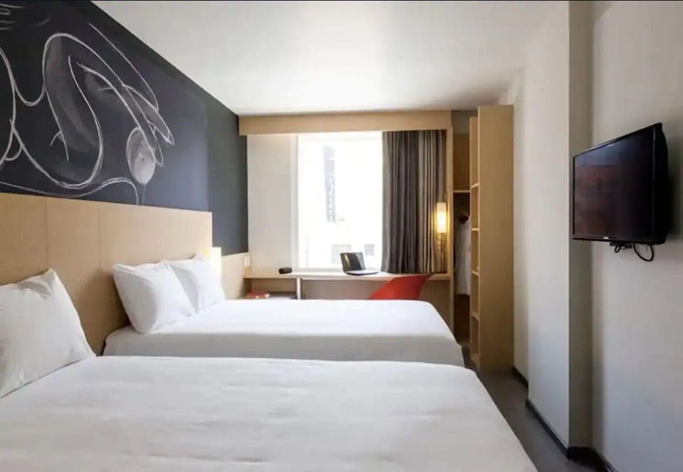 Comfortable Unit with Two Double size beds