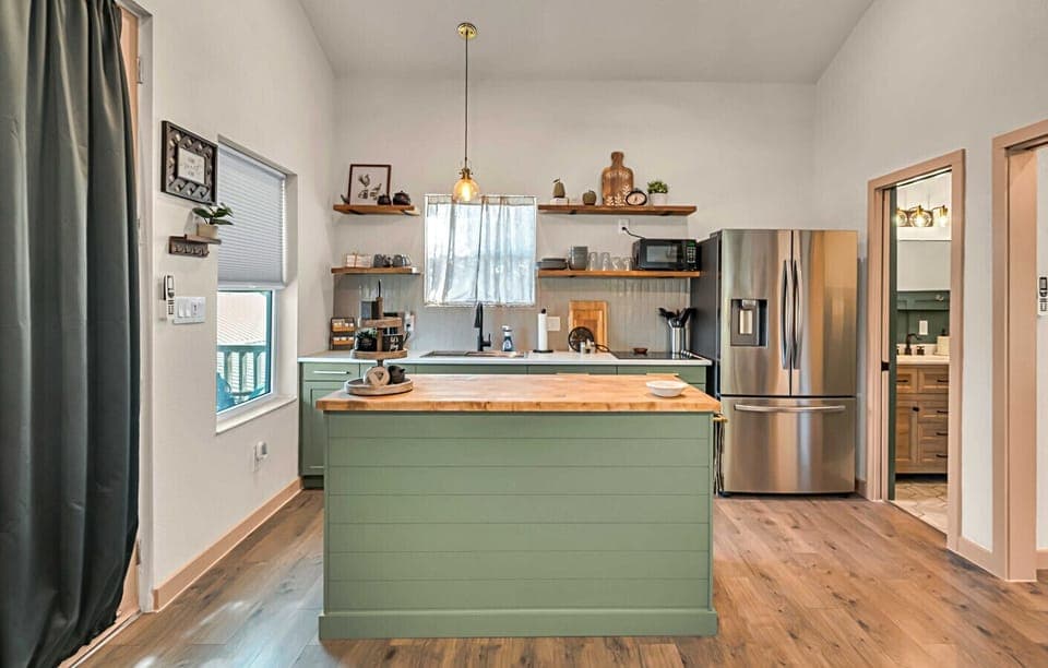 A Stylish and Functional Kitchen Space.