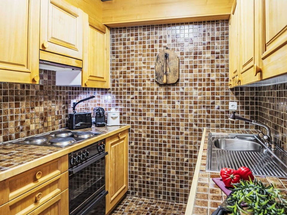 Plumbing Fixture, Kitchen, Interior Design, Countertop, Flooring, Tap, Plumbing, Tile, Sink, Floor