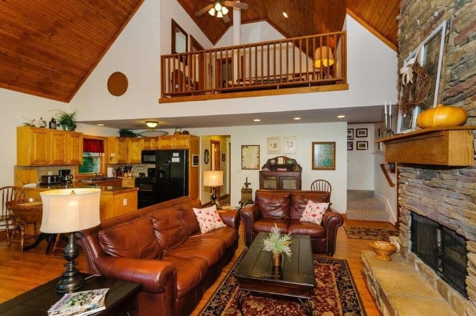 Great Room with Gas Logs & Smart TV