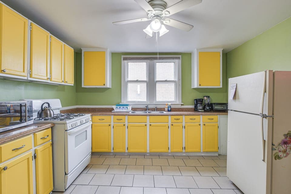 Kitchen | Blender | Toaster Oven