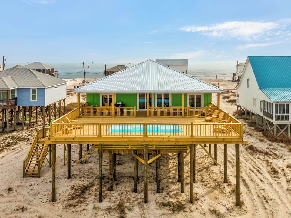 040 Beautiful Cs Dauphin Island Vacation Home with Private Heated Salt Water Pool