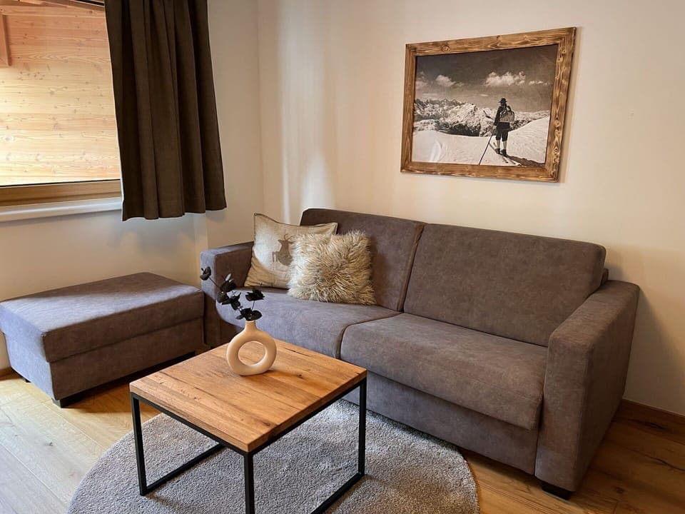 Brown, Property, Furniture, Table, Couch, Comfort, Wood, Interior Design, Curtain, Picture Frame