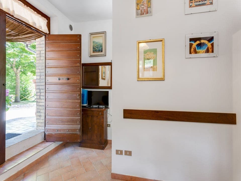 Entrance / Reception