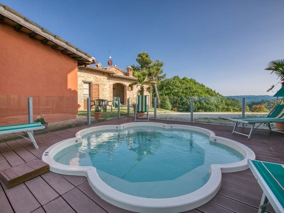 Holiday Home Swimming Pool