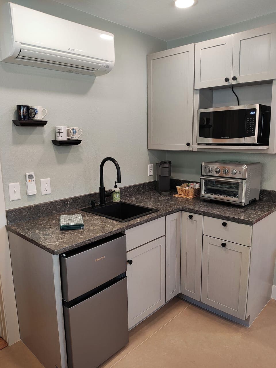 Sunset Kitchenette