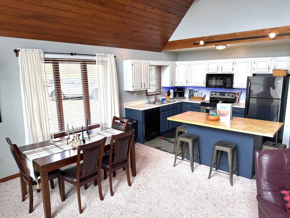 Dining Area View