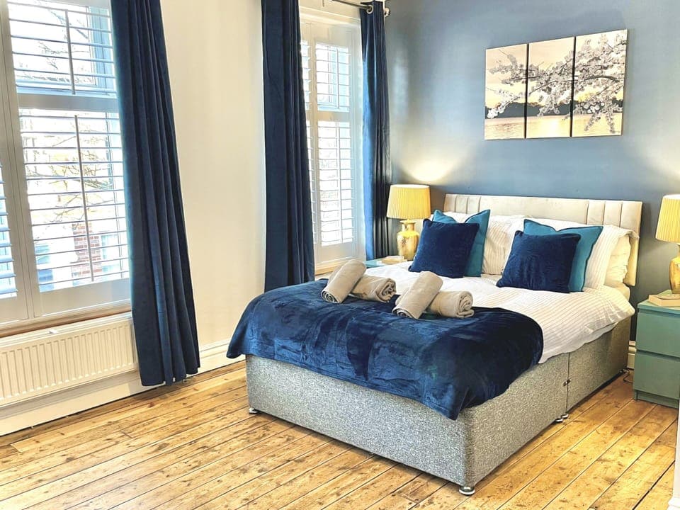 Bedroom 3 - Spacous room with double comfy bed and fitted window blinds